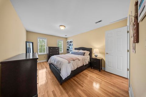 Tiny photo for 4435 Southern Hills Drive, Ashland, KY 41102 (MLS # 60465)