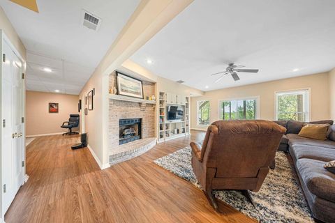 Tiny photo for 4435 Southern Hills Drive, Ashland, KY 41102 (MLS # 60465)