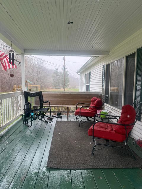 Tiny photo for 1042 Huffs Run Rd, Grayson, KY 41143 (MLS # 60260)