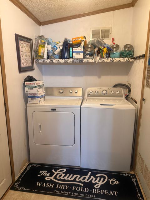 Tiny photo for 1042 Huffs Run Rd, Grayson, KY 41143 (MLS # 60260)