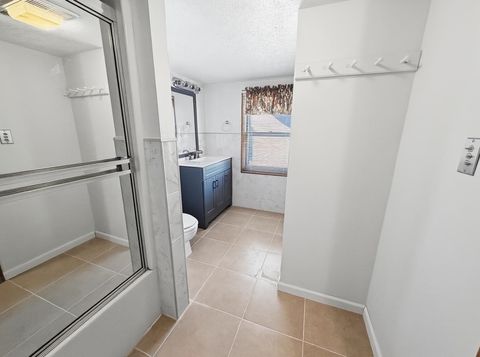 Tiny photo for 1605 Lexington Ave Ave, Ashland, KY 41101 (MLS # 60464)