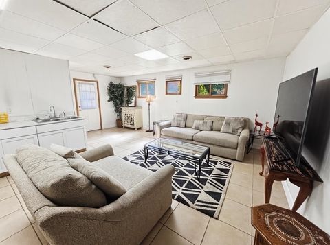 Tiny photo for 1605 Lexington Ave Ave, Ashland, KY 41101 (MLS # 60464)