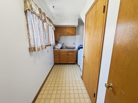 Tiny photo for 1605 Lexington Ave Ave, Ashland, KY 41101 (MLS # 60464)