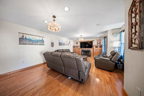 Tiny photo for 4513 Blackburn Avenue, Ashland, KY 41101 (MLS # 60233)