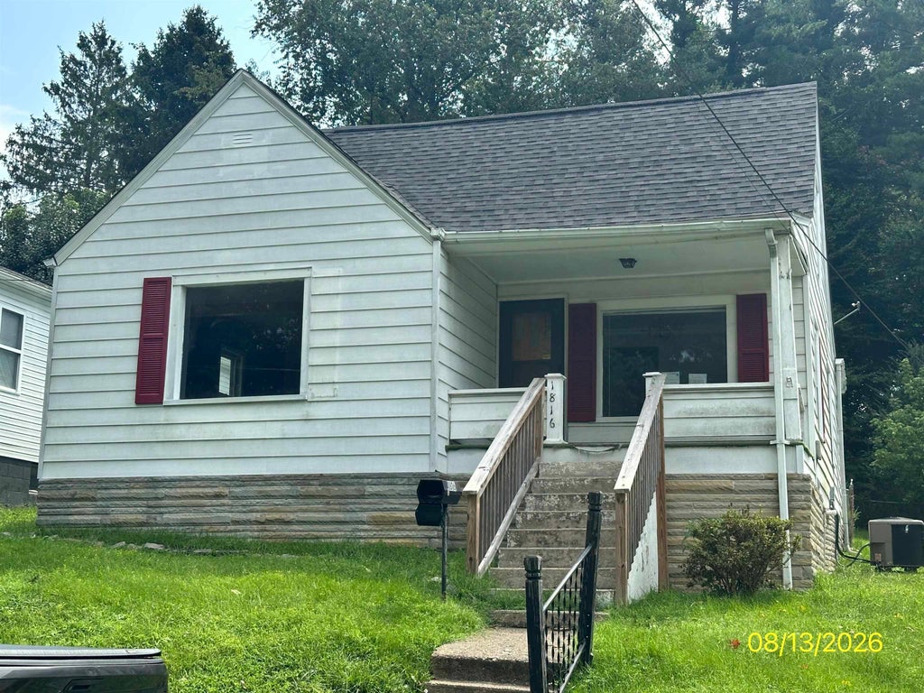 Photo of 1816 Virgin Avenue Avenue, Ashland, KY 41101 (MLS # 61336)