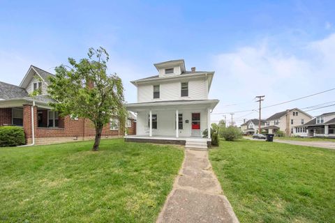 Tiny photo for 2429 Hilton Ave, Ashland, KY 41101 (MLS # 60456)