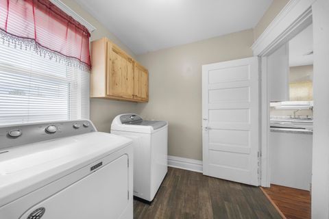 Tiny photo for 2429 Hilton Ave, Ashland, KY 41101 (MLS # 60456)