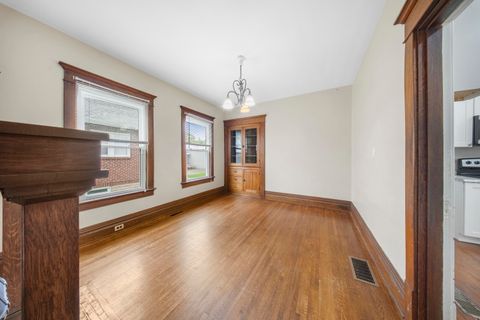 Tiny photo for 2429 Hilton Ave, Ashland, KY 41101 (MLS # 60456)