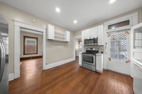 Tiny photo for 2429 Hilton Ave, Ashland, KY 41101 (MLS # 60456)