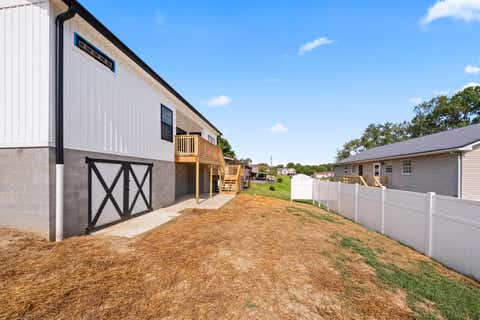 Tiny photo for 409 Poplar Street, Flatwoods, KY 41139 (MLS # 61079)