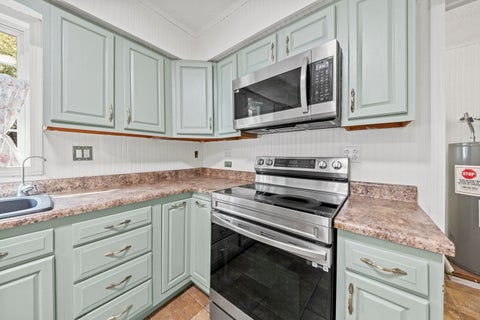 Tiny photo for 309 S. Court Street ST, Grayson, KY 41143 (MLS # 61436)