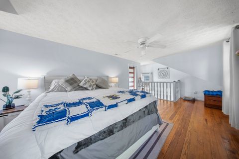 Tiny photo for 429 4th Avenue, Worthington, KY 41183 (MLS # 60498)