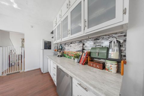 Tiny photo for 429 4th Avenue, Worthington, KY 41183 (MLS # 60498)