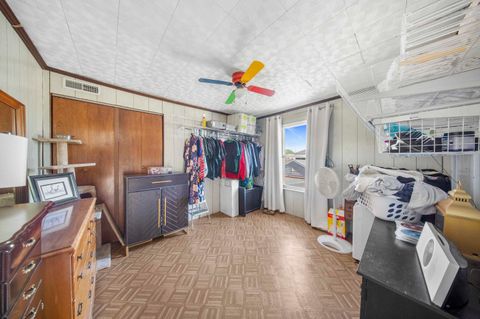 Tiny photo for 429 4th Avenue, Worthington, KY 41183 (MLS # 60498)