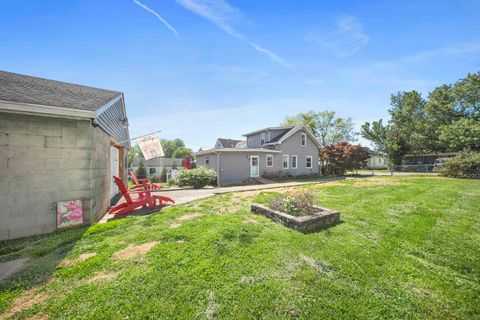 Tiny photo for 429 4th Avenue, Worthington, KY 41183 (MLS # 60498)
