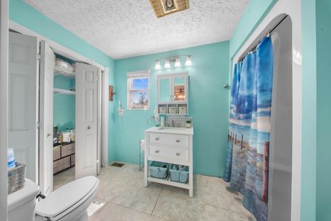 Tiny photo for 429 4th Avenue, Worthington, KY 41183 (MLS # 60498)