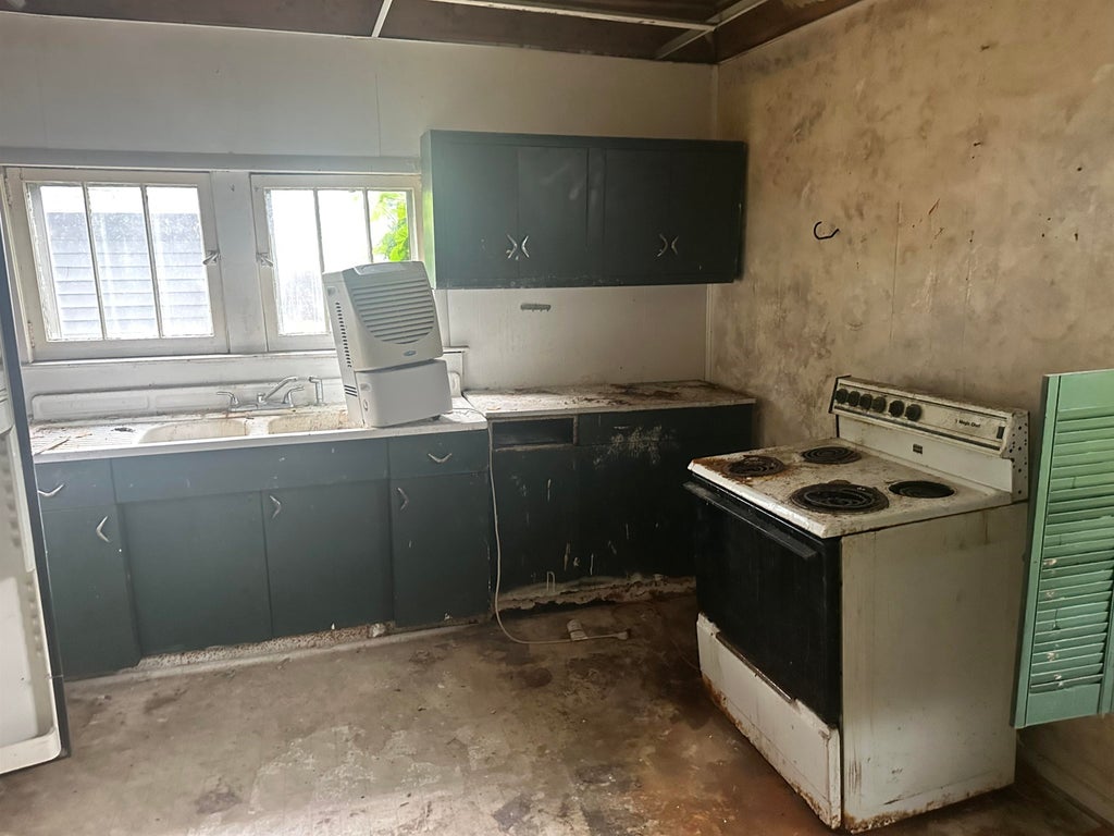 Photo of 3120 Oakland Avenue Avenue, Catlettsburg, KY 41129 (MLS # 60942)