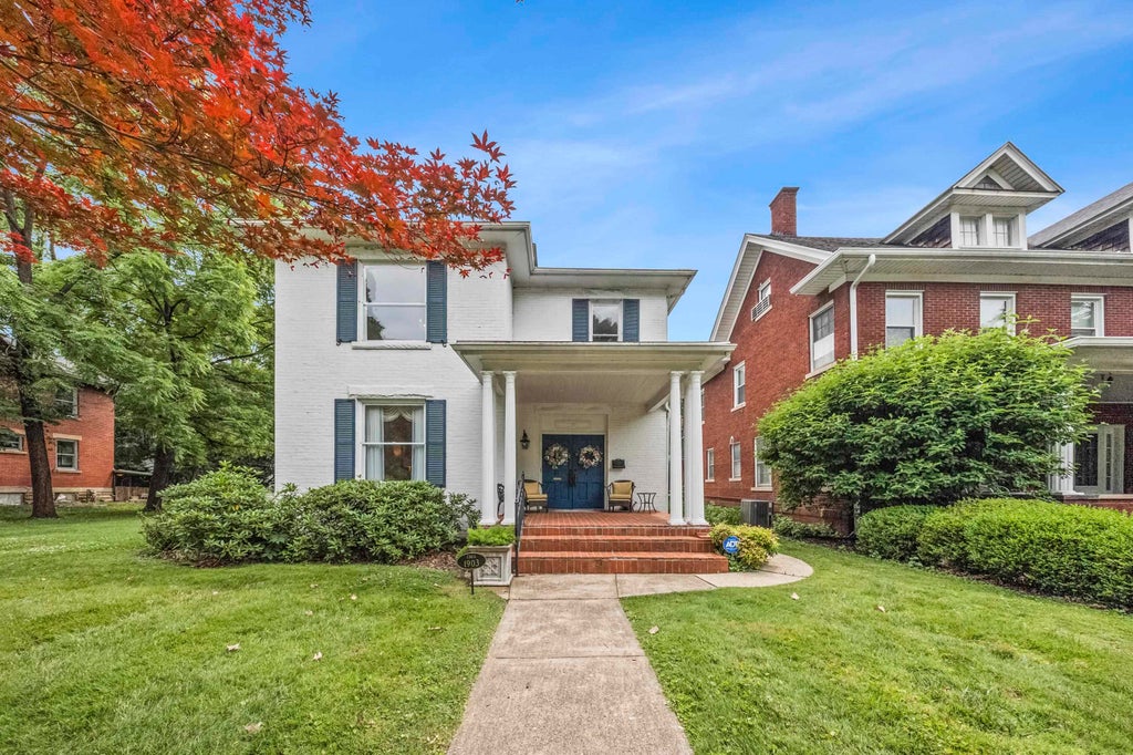 Photo of 2116 Lexington Avenue Ave, Ashland, KY 41101 (MLS # 60772)