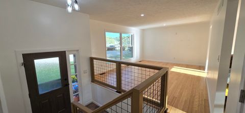 Tiny photo for 2521 W Woods Court, Ashland, KY 41102 (MLS # 59594)