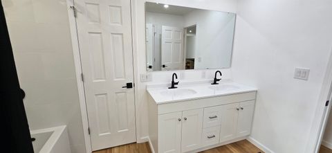 Tiny photo for 2521 W Woods Court, Ashland, KY 41102 (MLS # 59594)