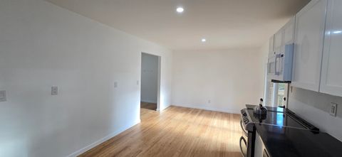 Tiny photo for 2521 W Woods Court, Ashland, KY 41102 (MLS # 59594)