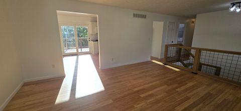 Tiny photo for 2521 W Woods Court, Ashland, KY 41102 (MLS # 59594)