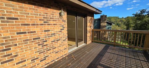 Tiny photo for 2521 W Woods Court, Ashland, KY 41102 (MLS # 59594)