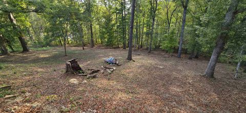 Tiny photo for 2521 W Woods Court, Ashland, KY 41102 (MLS # 59594)