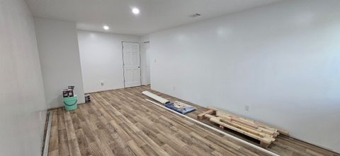 Tiny photo for 2521 W Woods Court, Ashland, KY 41102 (MLS # 59594)
