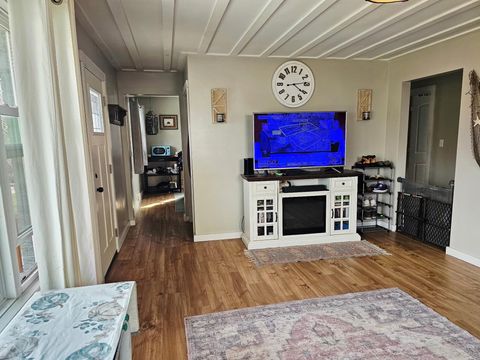 Tiny photo for 2915 Dawes Street, Ashland, KY 41101 (MLS # 60458)