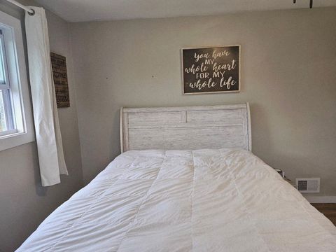 Tiny photo for 2915 Dawes Street, Ashland, KY 41101 (MLS # 60458)