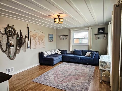 Tiny photo for 2915 Dawes Street, Ashland, KY 41101 (MLS # 60458)