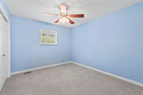 Tiny photo for 1633 Rebel Road Rd, Ashland, KY 41102 (MLS # 59599)