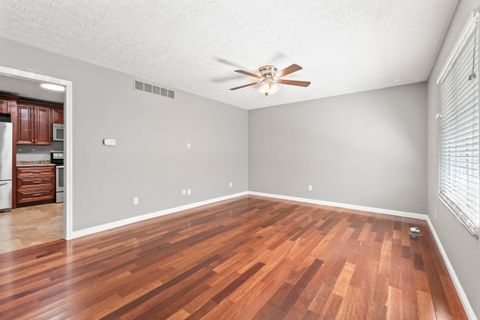 Tiny photo for 1633 Rebel Road Rd, Ashland, KY 41102 (MLS # 59599)