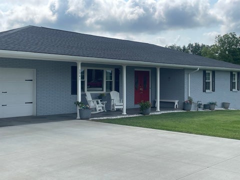 Photo of 3041 Bonanza Drive, Catlettsburg, KY 41129 (MLS # 61002)