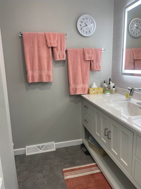 Tiny photo for 3041 Bonanza Drive, Catlettsburg, KY 41129 (MLS # 61002)