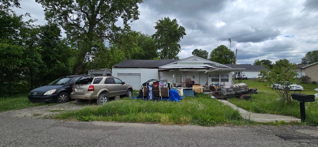 Photo of 2912 McKenzie Ave AVE, Flatwoods, KY 41139 (MLS # 60654)