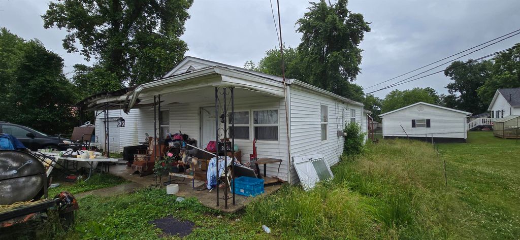 Photo of 2912 McKenzie Ave AVE, Flatwoods, KY 41139 (MLS # 60654)