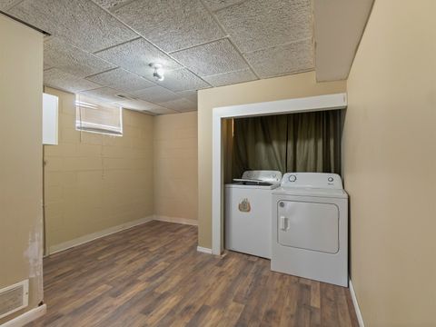 Tiny photo for 400 Crump Street, Raceland, KY 41169 (MLS # 60445)