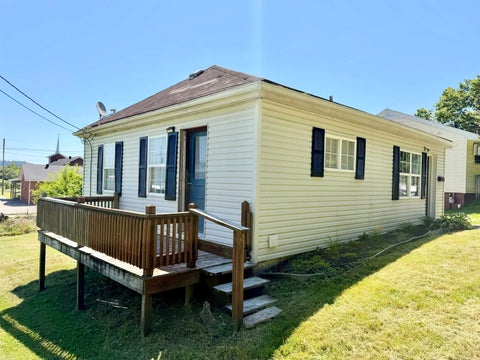 Photo for 903 Honeysuckle Lane