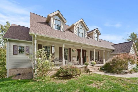 Tiny photo for 7310 Ridgeway Court, Ashland, KY 41102 (MLS # 59569)