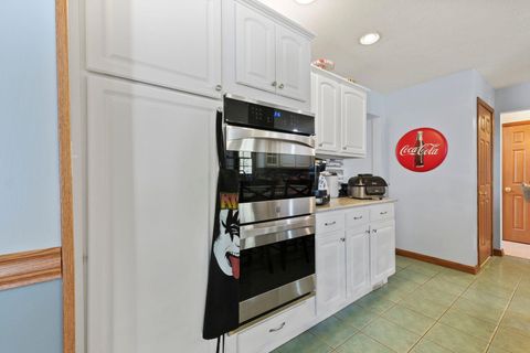 Tiny photo for 7310 Ridgeway Court, Ashland, KY 41102 (MLS # 59569)