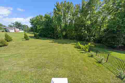 Tiny photo for 662 Lakewood Drive, Grayson, KY 41143 (MLS # 60766)