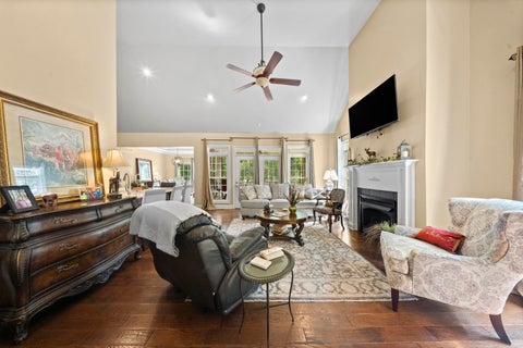 Tiny photo for 662 Lakewood Drive, Grayson, KY 41143 (MLS # 60766)