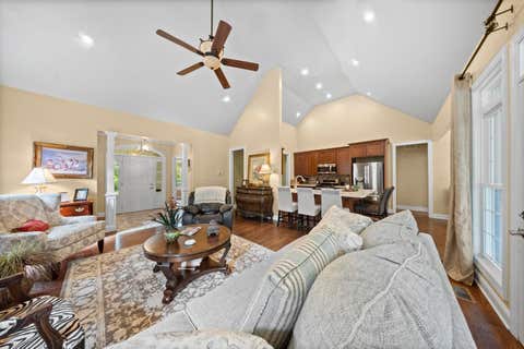 Tiny photo for 662 Lakewood Drive, Grayson, KY 41143 (MLS # 60766)