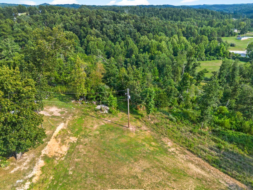 Photo of 16162 Bramble Drive, Catlettsburg, KY 41129 (MLS # 61026)