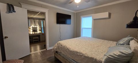 Tiny photo for 3408 Valley St St, Catlettsburg, KY 41129 (MLS # 60496)