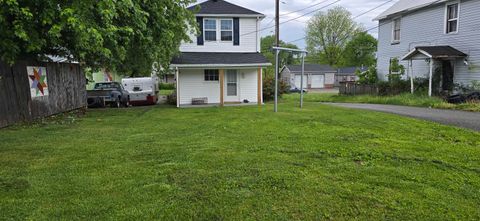 Tiny photo for 3408 Valley St St, Catlettsburg, KY 41129 (MLS # 60496)