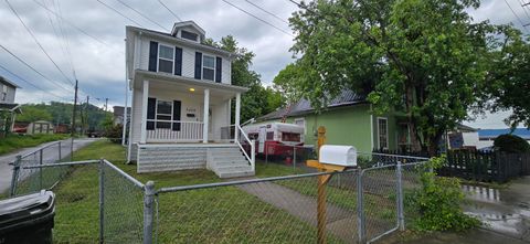 Photo of 3408 Valley St St, Catlettsburg, KY 41129 (MLS # 60496)
