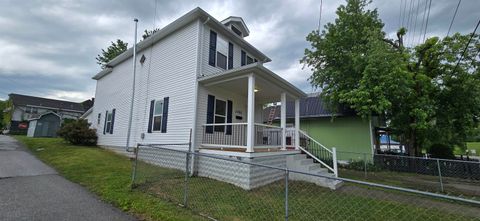 Tiny photo for 3408 Valley St St, Catlettsburg, KY 41129 (MLS # 60496)